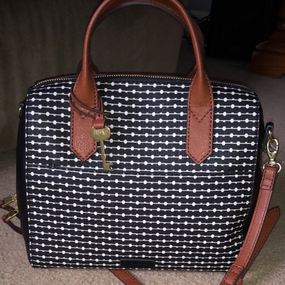 Fossil handbag